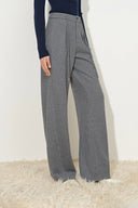 Norma graue Hose mit Kordelzug und geschwungenem Bein