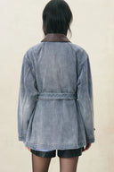 Romy-Barnjacke mit Gürtel aus Baumwolldenim