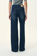 Stella Double Pocket Distressed Washed Jeans in Four-Season Cotton Denim