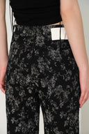 Sylvia Ausgestellte Jeans mit individuellem Jacquard