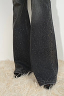 Una Ausgestellte Jeans aus Stretch-Denim mit Kristallverzierung und Farbverlauf